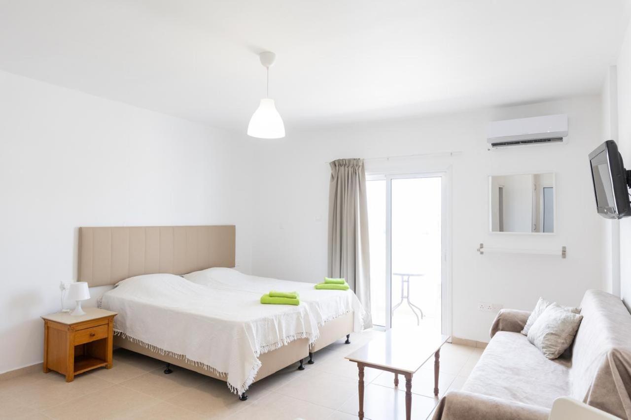 Christothea Apartments Agia Napa Exterior foto